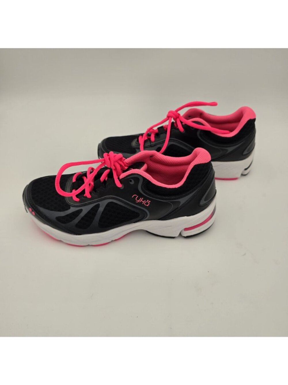 Ryka Radiant Womens Athletic Shoes Size 7.5 Black/Pink Mesh Lightweight - Picture 2 of 7